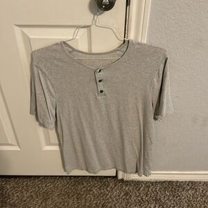 Men’s Lulu Henley